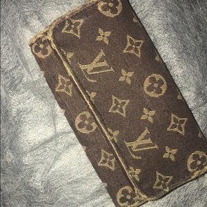 Louis Vuitton Key Holder
